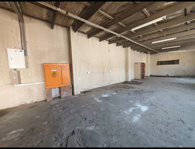 820M² WAREHOUSE FOR SALE IN BOOYSENS RESERVE